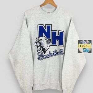 New Hampshire Wildcats Sweatshirt NH Basketball Ncaa Printed Logo shirt grey